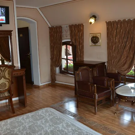 Hotel Boutique Boris Palace & Restaurant 4*