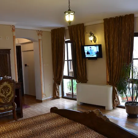 Boutique Boris Palace & Restaurant Отель