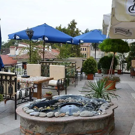 Boutique Boris Palace & Restaurant 4*