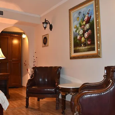 Boutique Boris Palace & Restaurant 4* Пловдив