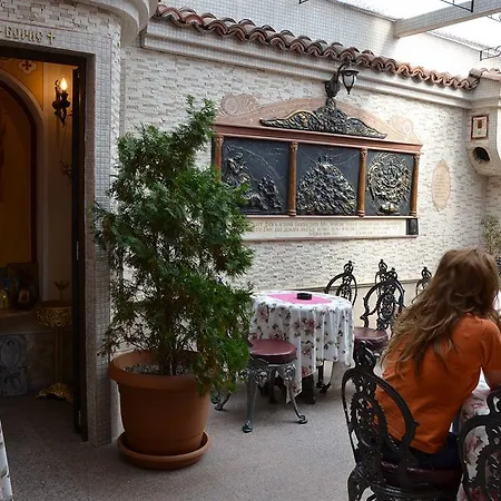 Отель Boutique Boris Palace & Restaurant 4*