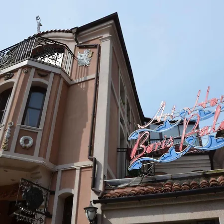 Boutique Boris Palace & Restaurant Hotel 4*