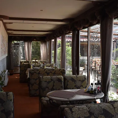 Отель Boutique Boris Palace & Restaurant