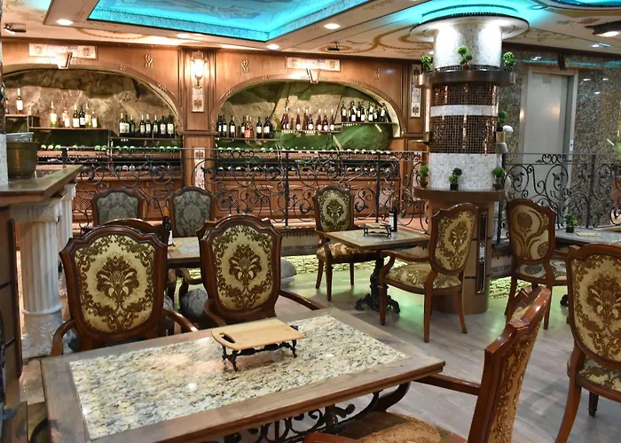 Hotel Boutique Boris Palace & Restaurant 4*