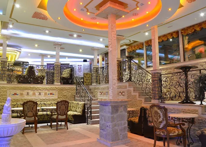 Boutique Boris Palace & Restaurant 4*