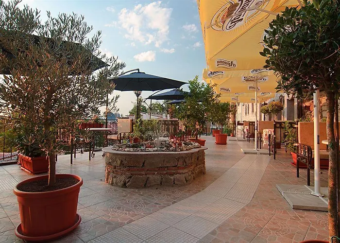 Boutique Boris Palace & Restaurant Hotel 4*