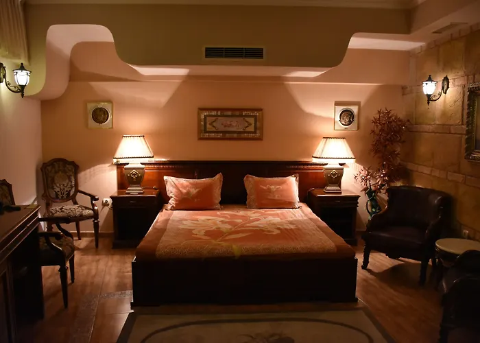 Boutique Boris Palace&restaurant Hotel